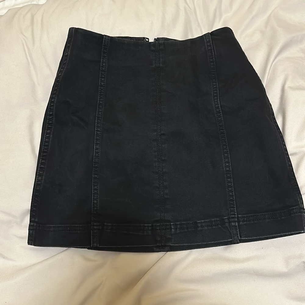 Wild fable black Jean skirt!